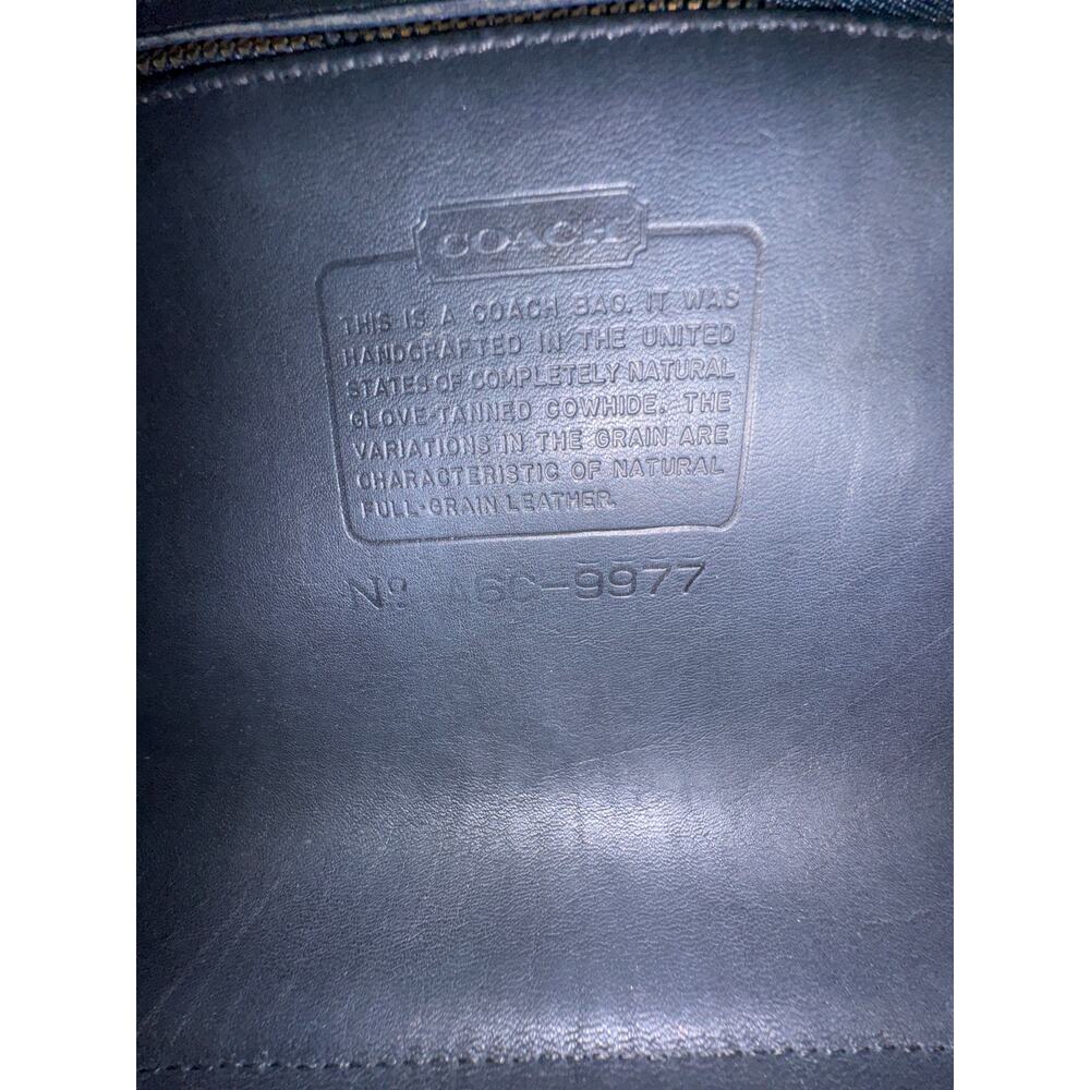 Rare Vintage Coach Manor Bag Navy Gorgeous Silky soft - Picture 2 of 15